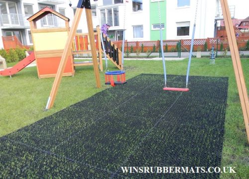 Playgroound mats from WINSRUBBERMATS